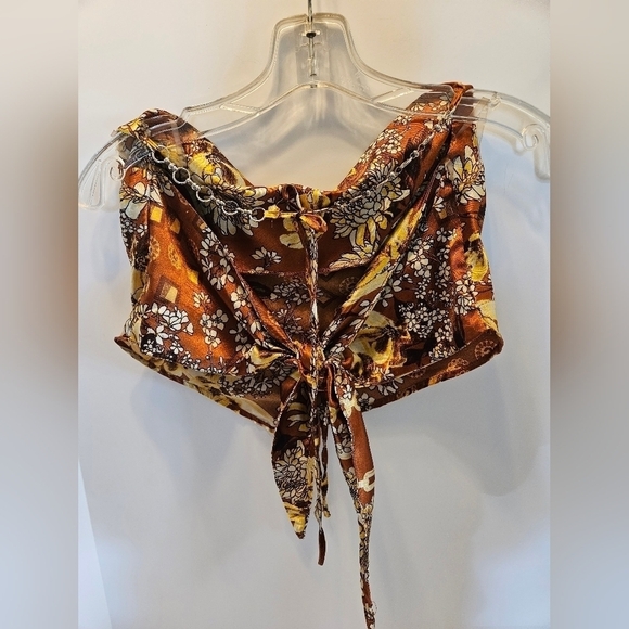 J is for Justify crop top floral pattern copper color baby tee fall cropped top - Picture 11 of 16